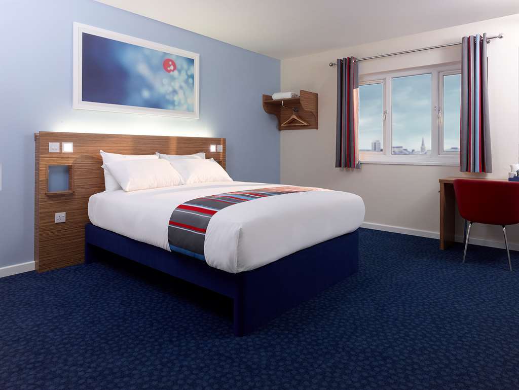 Travelodge Falkirk Room photo